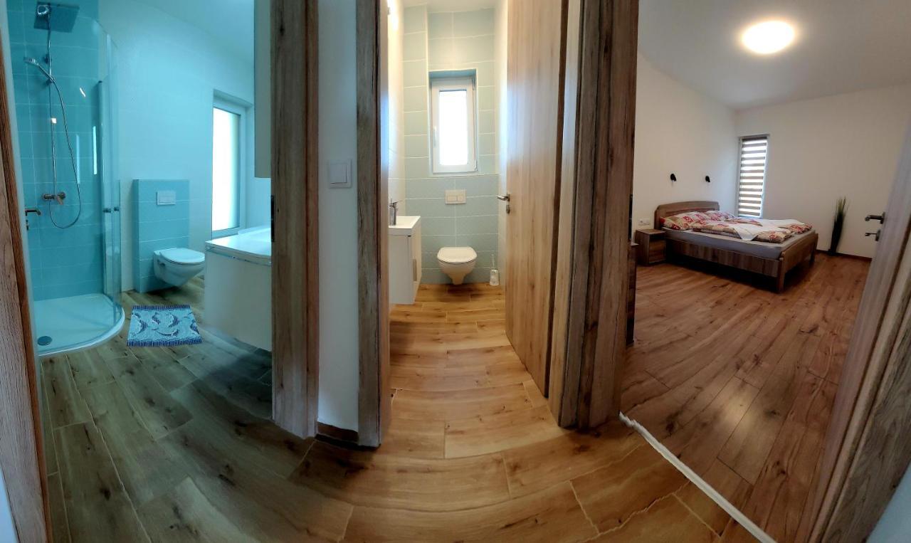 Апартаменти Zea Apartmanhaz Балатонфеньвеш Екстер'єр фото