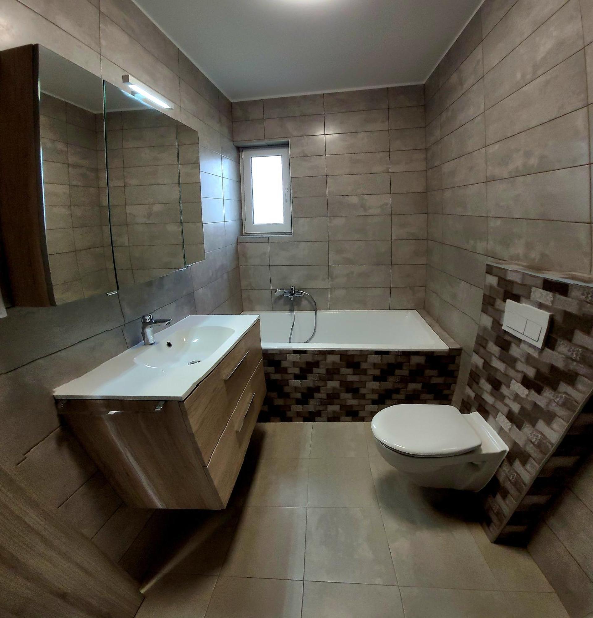 Апартаменти Zea Apartmanhaz Балатонфеньвеш Екстер'єр фото